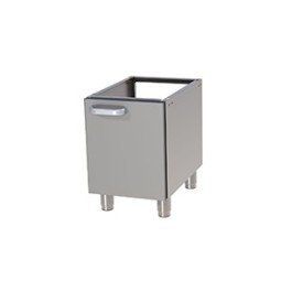 P 70/40 D ﻿Podstawa z drzwiami - Rm Gastro 2019