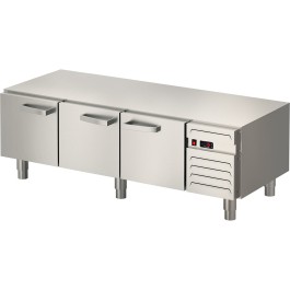 Podstawa chłodnicza, linia 700,  1600x650x600 mm, 3 drzwiowa, GN 1/1 - Stalgast 2025 II